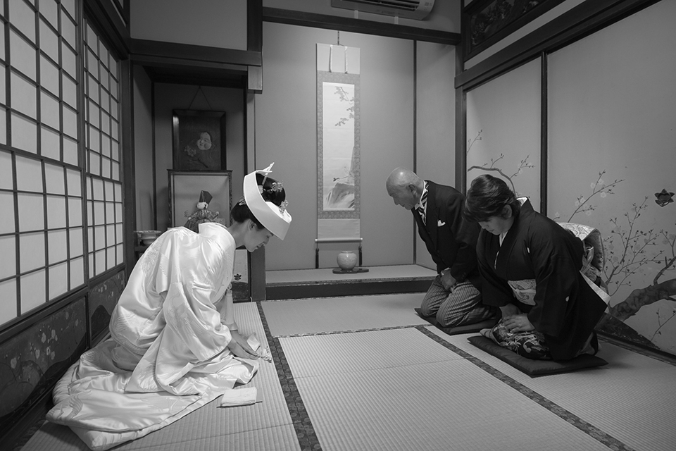 日本の伝統的な結婚式「祝言」